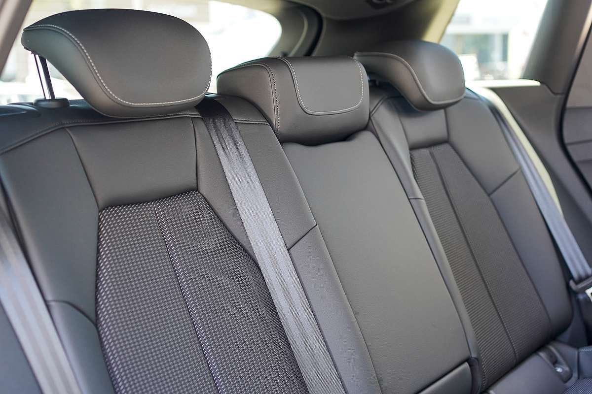 2024 Audi Q4 e-tron 45 F4