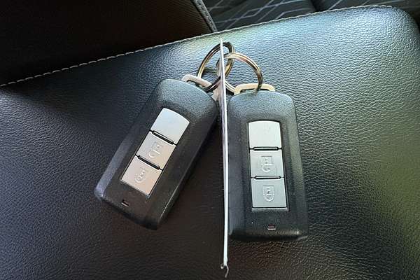 2019 Mitsubishi Eclipse Cross ES YA