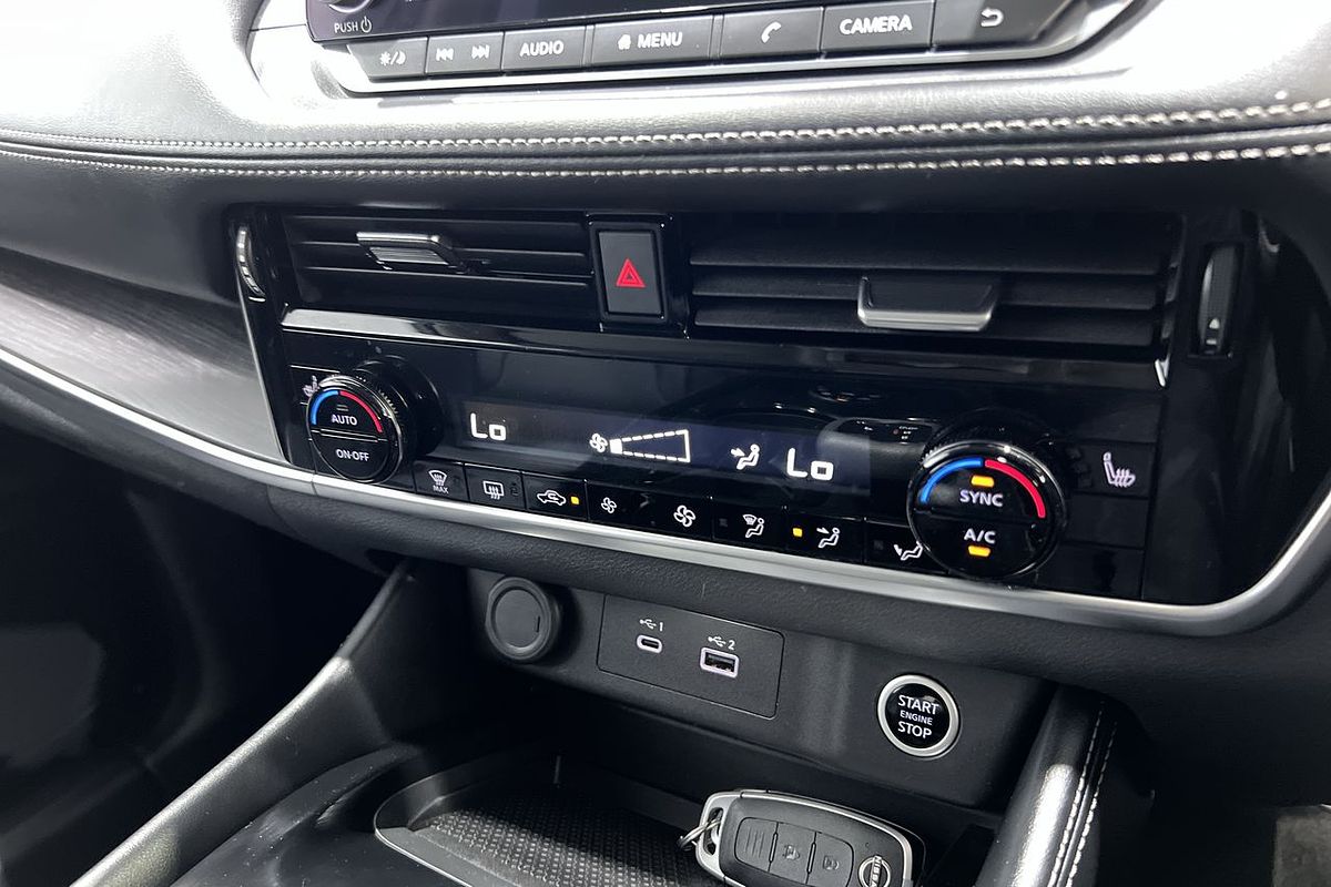 2023 Nissan X-TRAIL ST-L T33