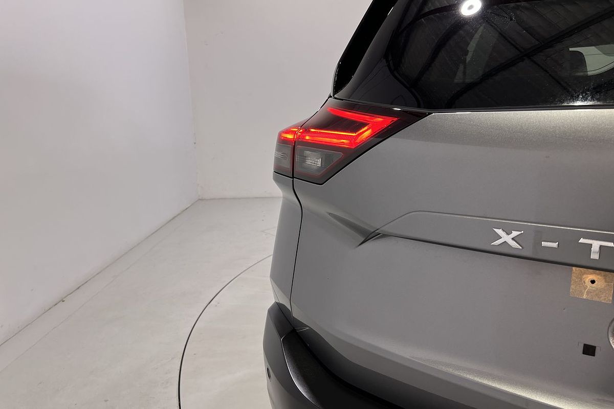 2023 Nissan X-TRAIL ST-L T33
