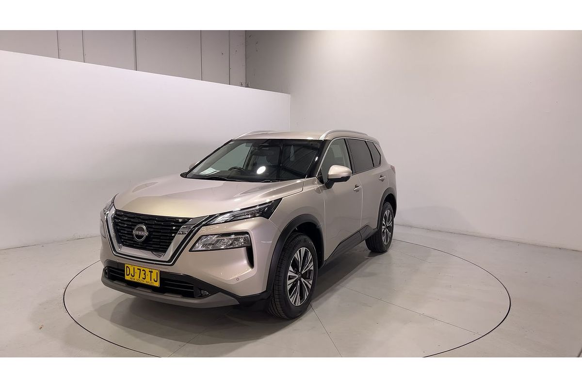 2023 Nissan X-TRAIL ST-L T33