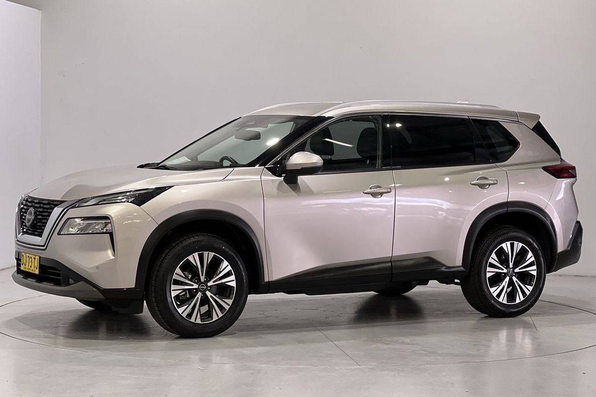 2023 Nissan X-TRAIL ST-L T33