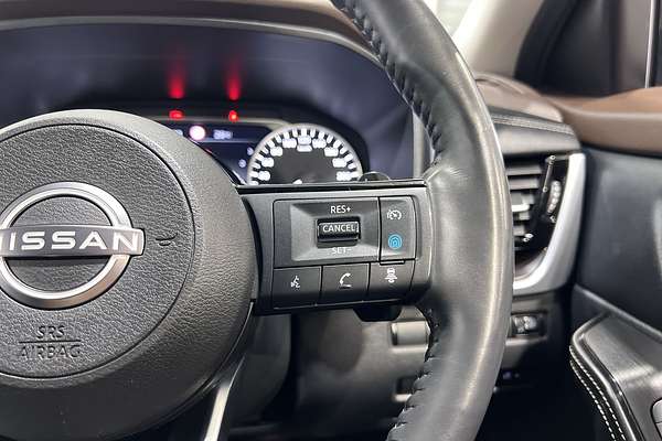 2023 Nissan X-TRAIL ST-L T33