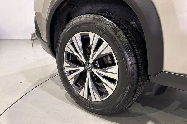 2023 Nissan X-TRAIL ST-L T33