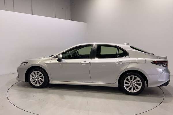 2024 Toyota Camry Ascent AXVH70R