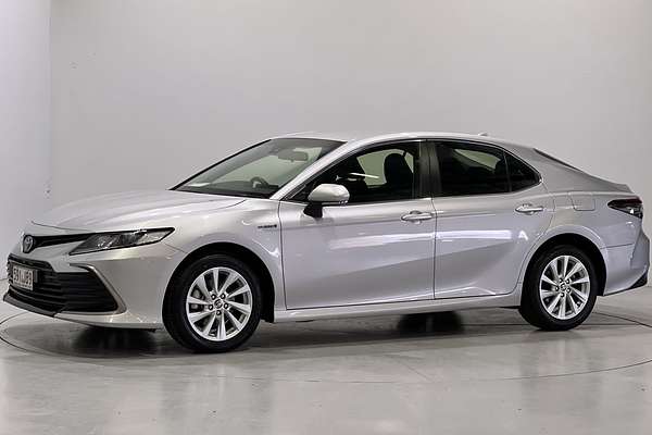 2024 Toyota Camry Ascent AXVH70R