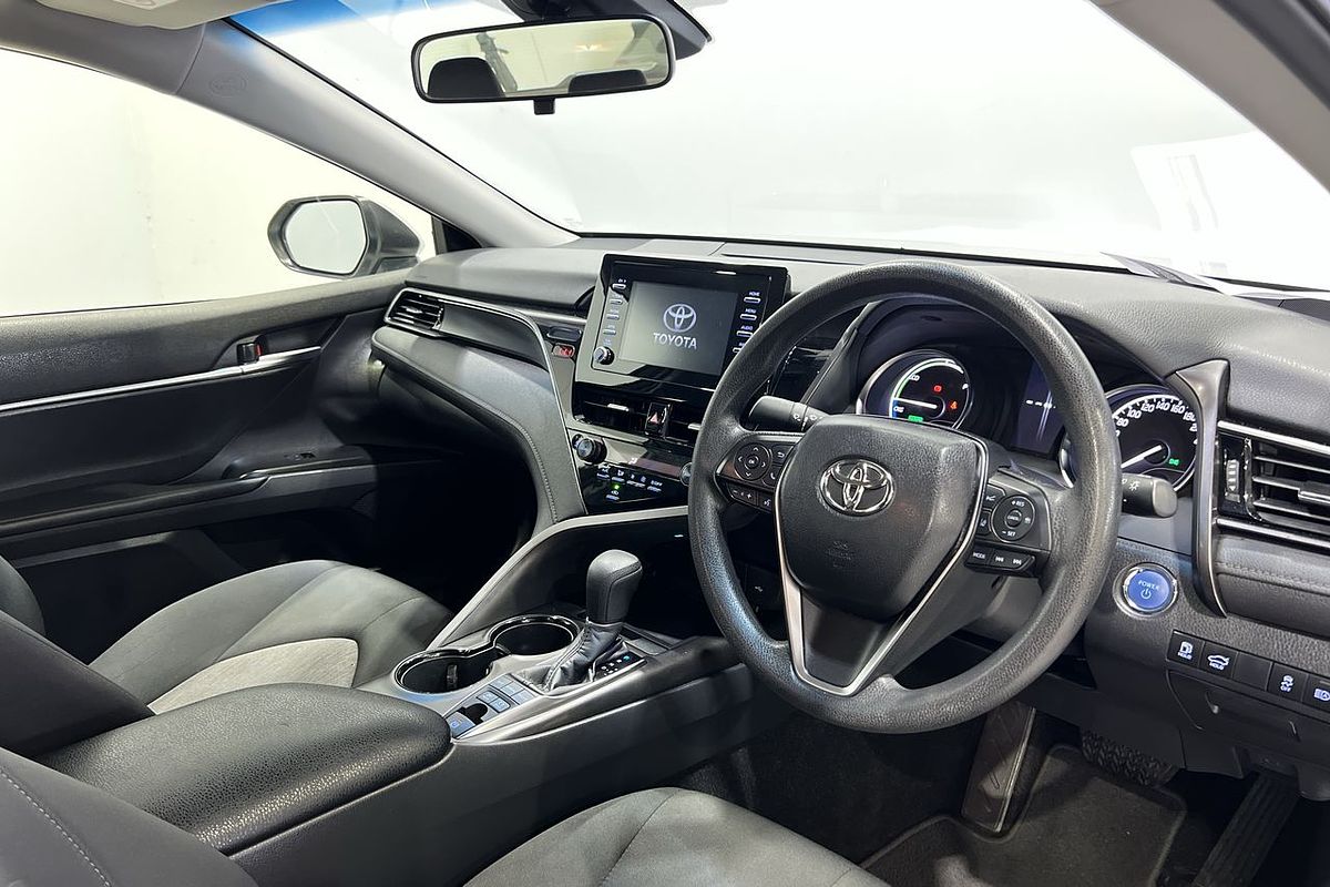 2024 Toyota Camry Ascent AXVH70R