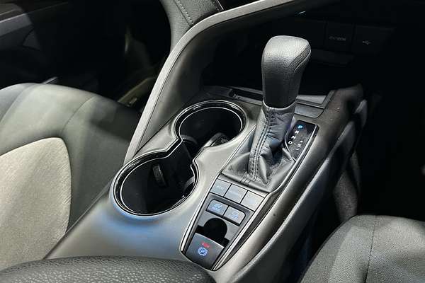 2024 Toyota Camry Ascent AXVH70R