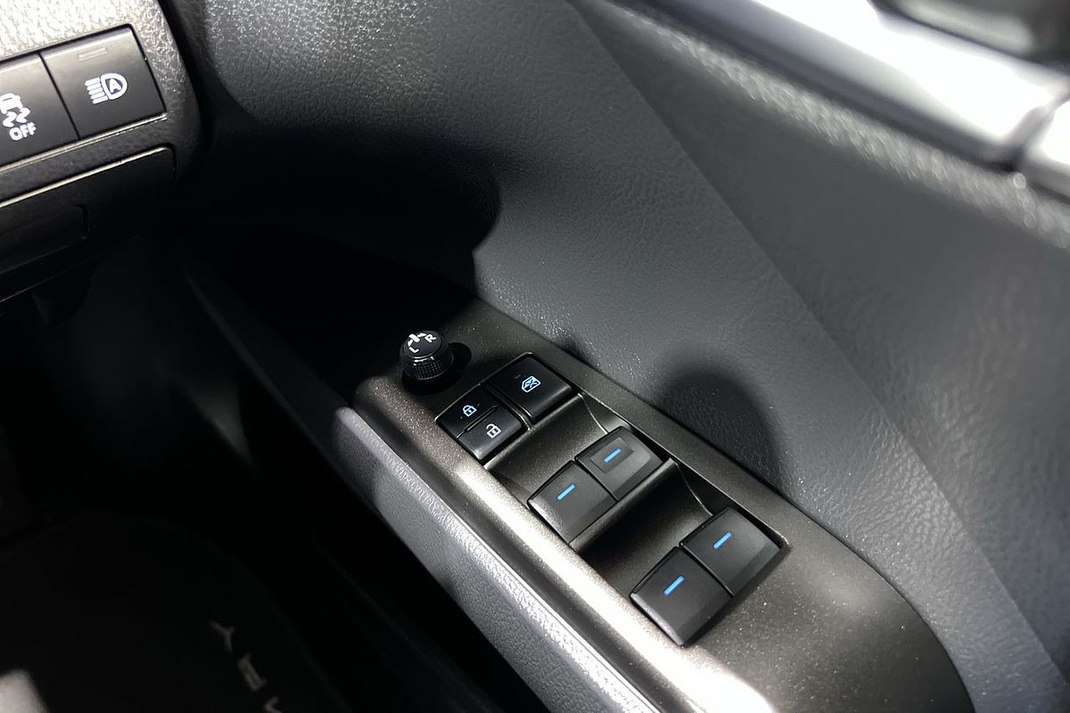 2024 Toyota Camry Ascent AXVH70R