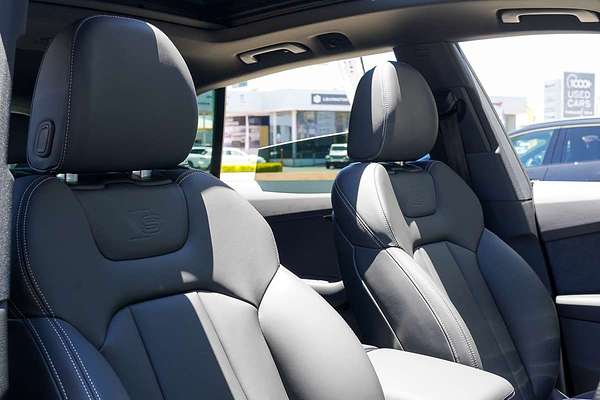 2025 Audi Q8 TFSI 250kW S line F1