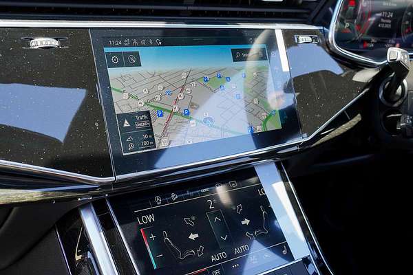 2025 Audi Q8 TFSI 250kW S line F1