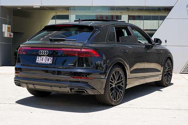 2025 Audi Q8 TFSI 250kW S line F1