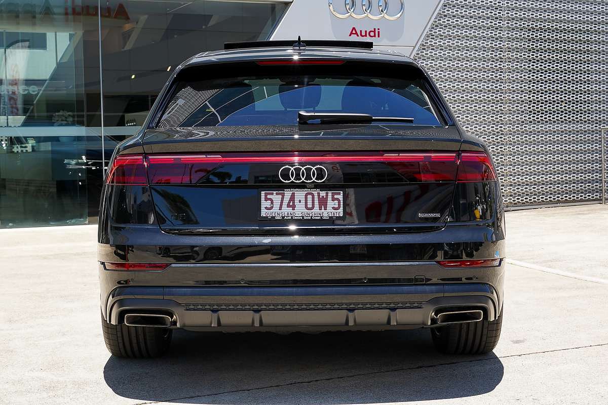 2025 Audi Q8 TFSI 250kW S line F1