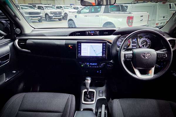 2023 Toyota Hilux SR5 GUN126R 4X4