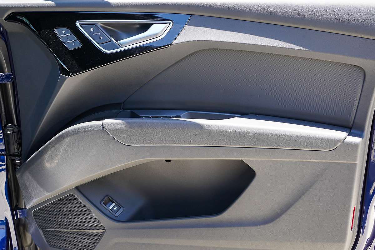 2025 Audi Q4 e-tron 45 F4