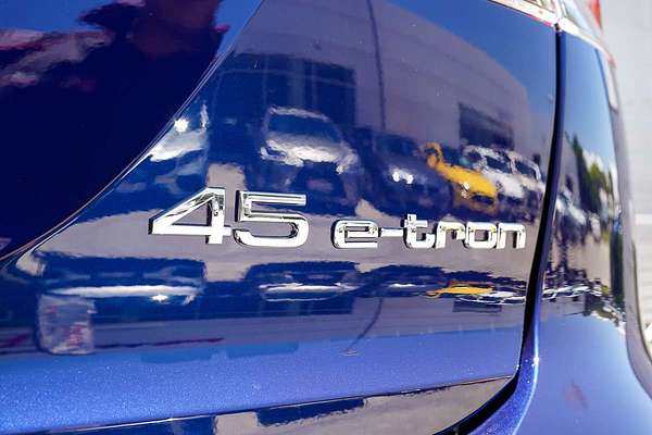 2025 Audi Q4 e-tron 45 F4