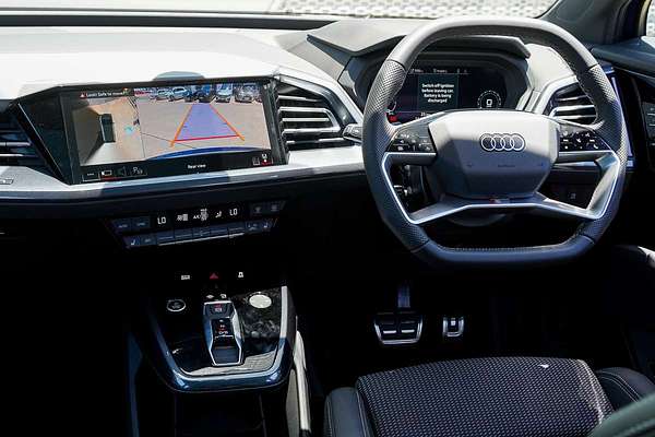 2025 Audi Q4 e-tron 45 F4