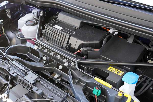 2025 Audi Q4 e-tron 45 F4