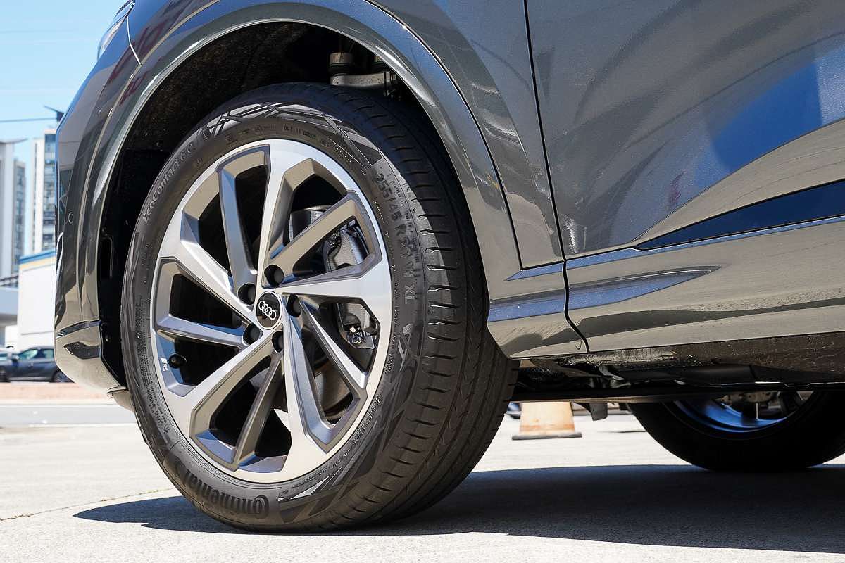 2025 Audi Q5 TFSI 150kW GU