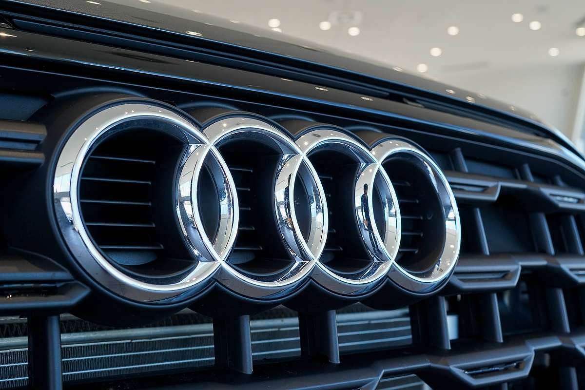 2024 Audi Q2 40 TFSI S line GA