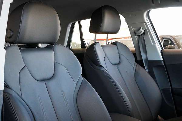 2024 Audi Q2 40 TFSI S line GA