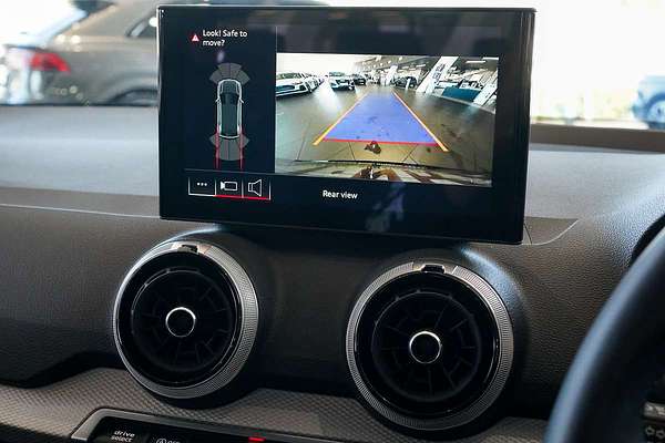 2024 Audi Q2 40 TFSI S line GA