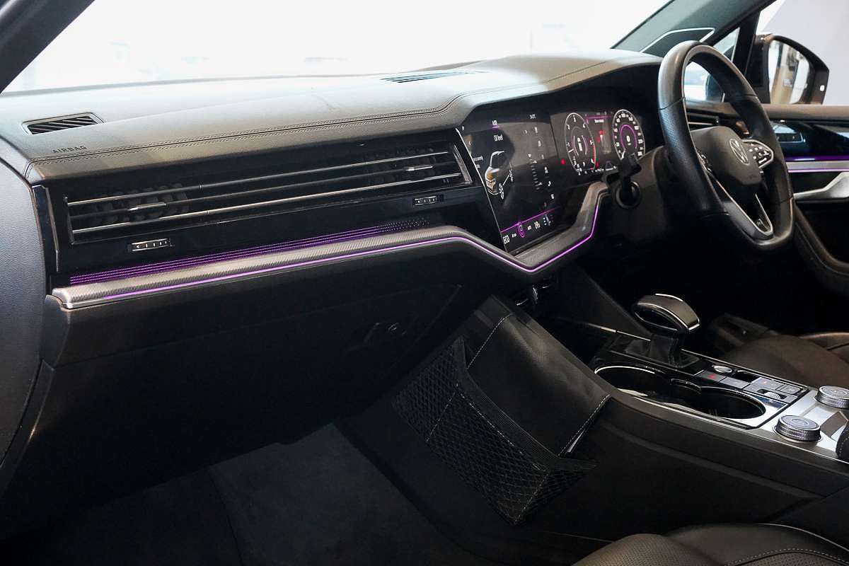 2020 Volkswagen Touareg V8 TDI R-Line CR