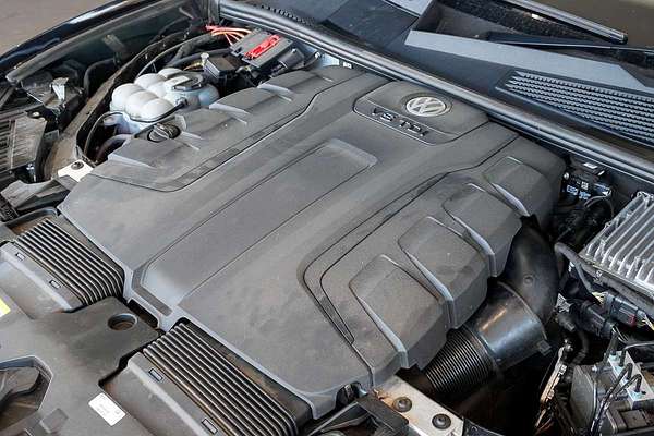 2020 Volkswagen Touareg V8 TDI R-Line CR