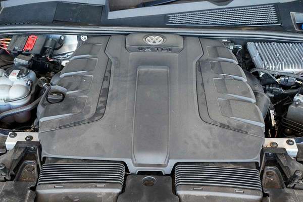 2020 Volkswagen Touareg V8 TDI R-Line CR