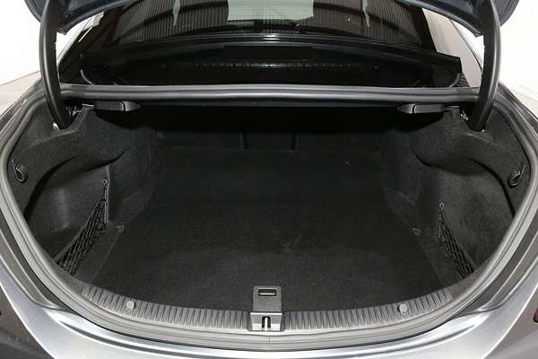 2019 Mercedes-Benz C-Class C300 W205