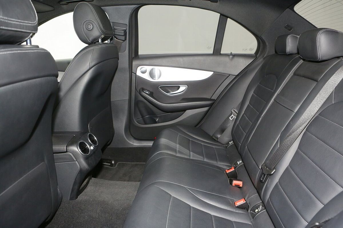 2019 Mercedes-Benz C-Class C300 W205