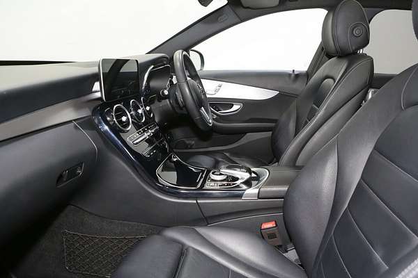 2019 Mercedes-Benz C-Class C300 W205