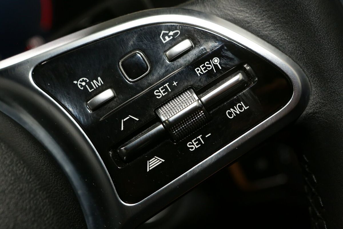 2019 Mercedes-Benz C-Class C300 W205