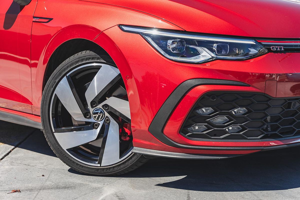 2022 Volkswagen Golf GTI 8