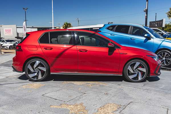 2022 Volkswagen Golf GTI 8