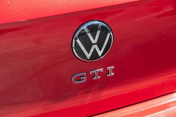 2022 Volkswagen Golf GTI 8