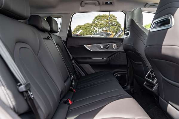 2025 Chery Tiggo 7 Super Hybrid Ultimate T32