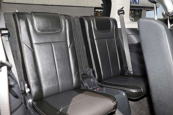 2021 Isuzu MU-X LS-T