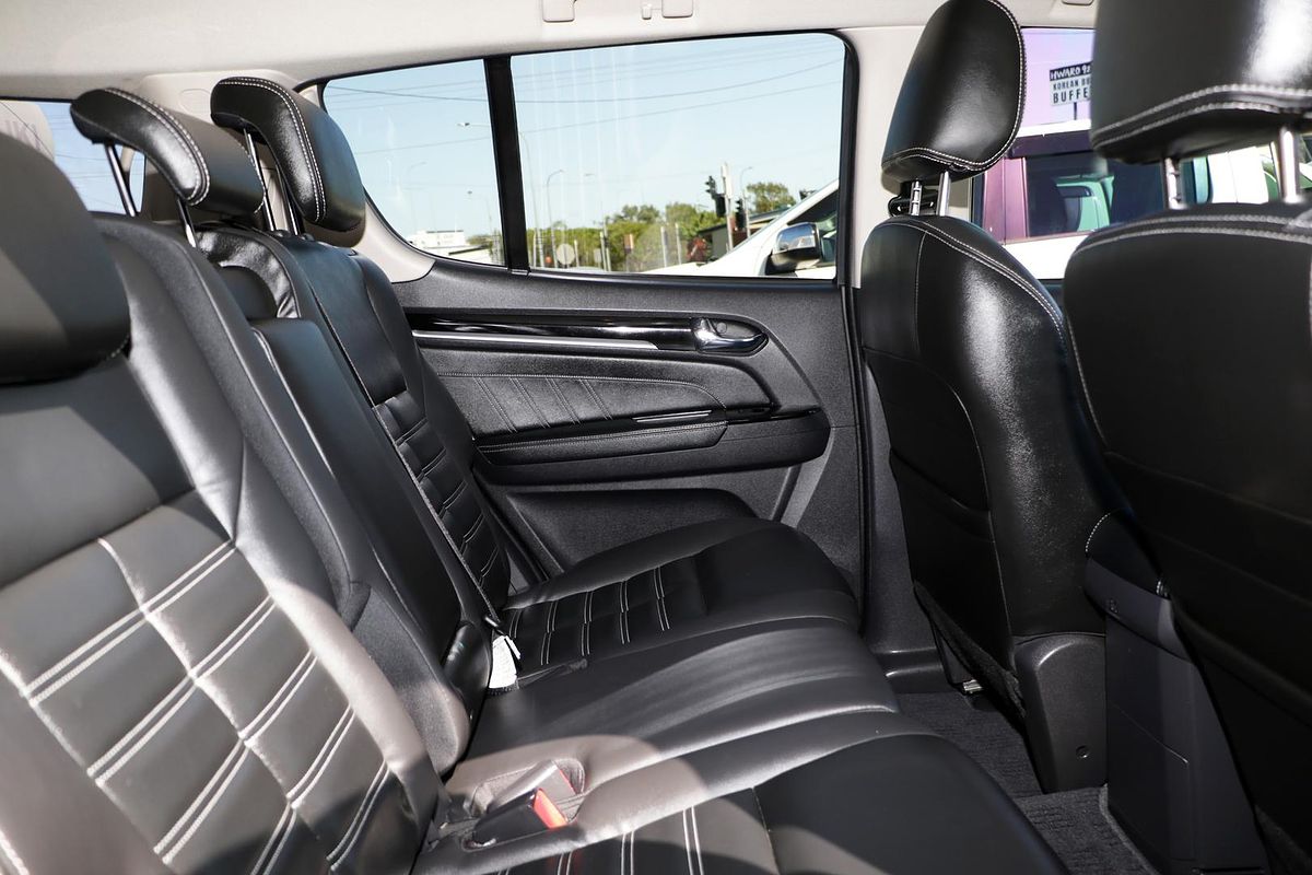 2021 Isuzu MU-X LS-T