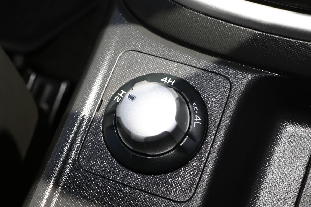 2021 Isuzu MU-X LS-T