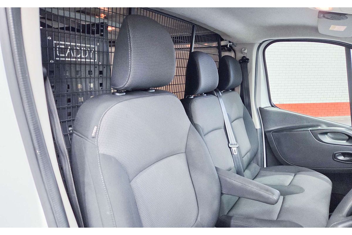 2021 Mitsubishi Express GLX SN SWB