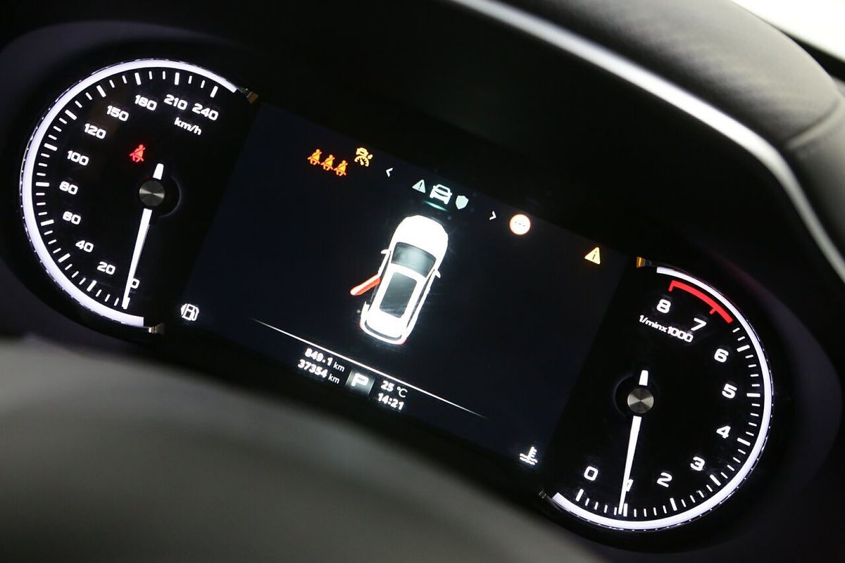 2024 MG HS Vibe SAS23