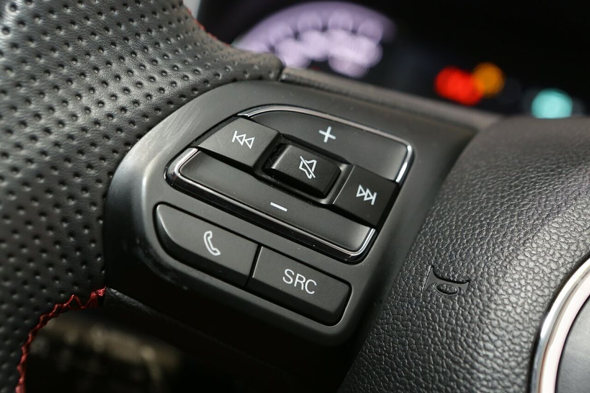 2024 MG HS Vibe SAS23