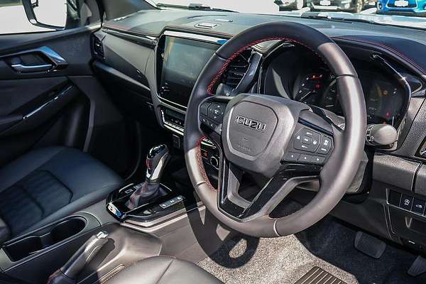 2025 Isuzu D-MAX