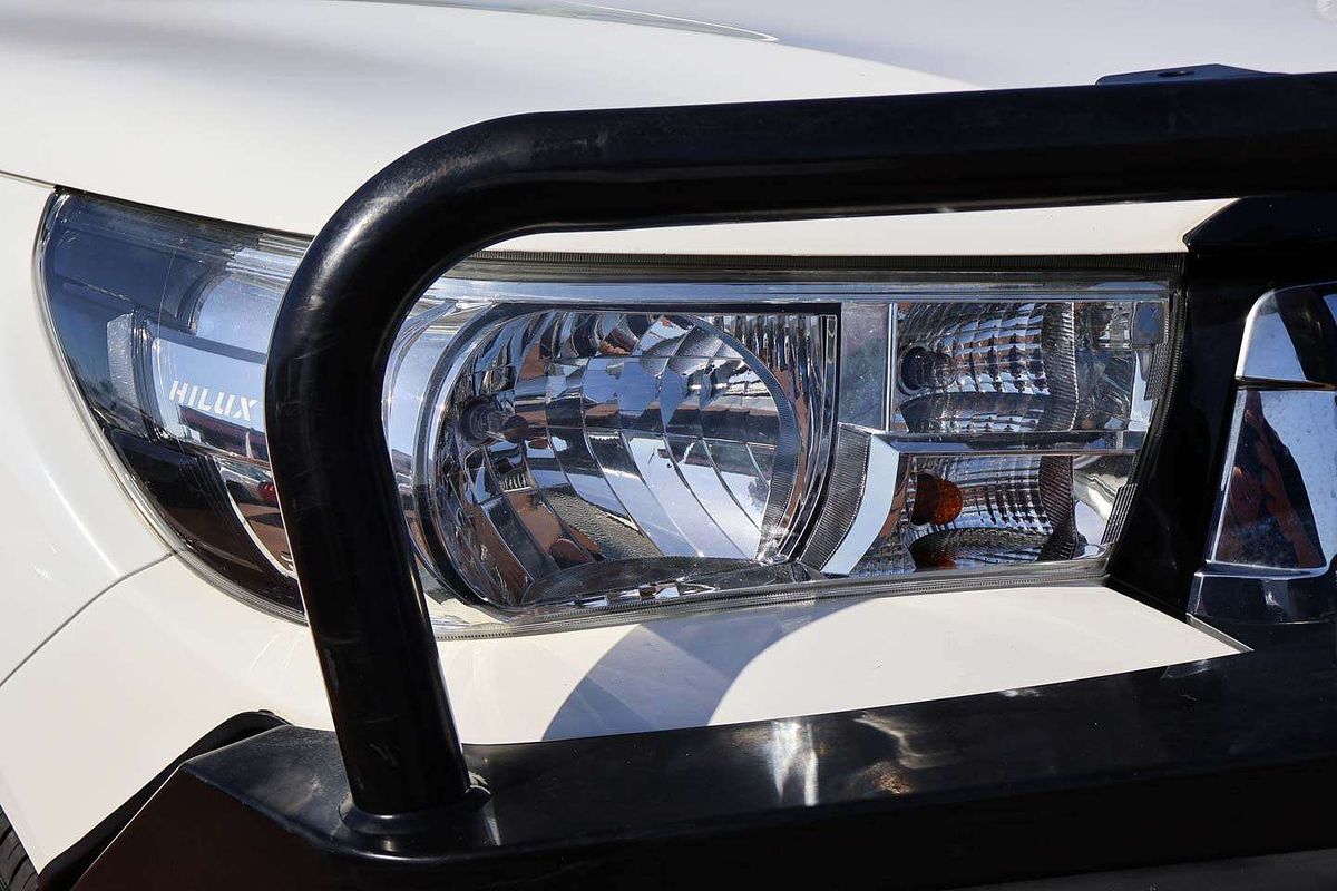 2018 Toyota Hilux SR GUN126R 4X4