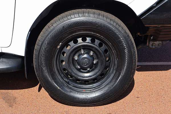 2018 Toyota Hilux SR GUN126R 4X4