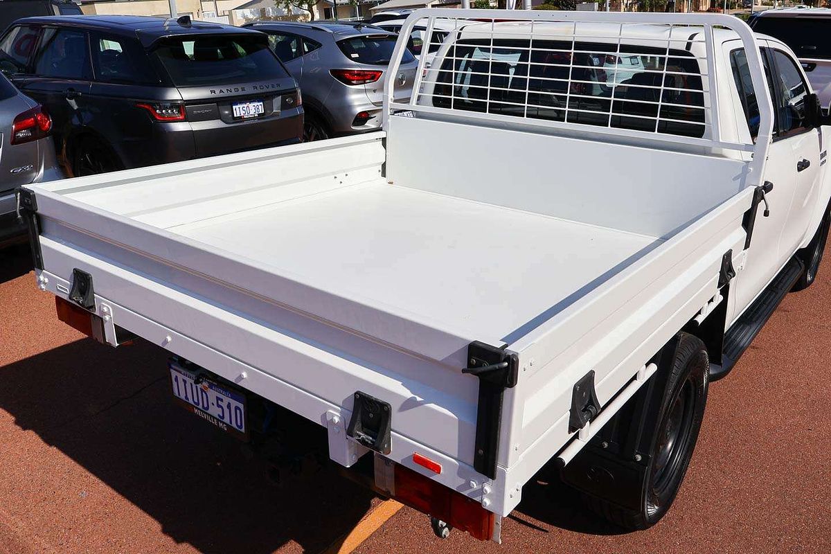 2018 Toyota Hilux SR GUN126R 4X4