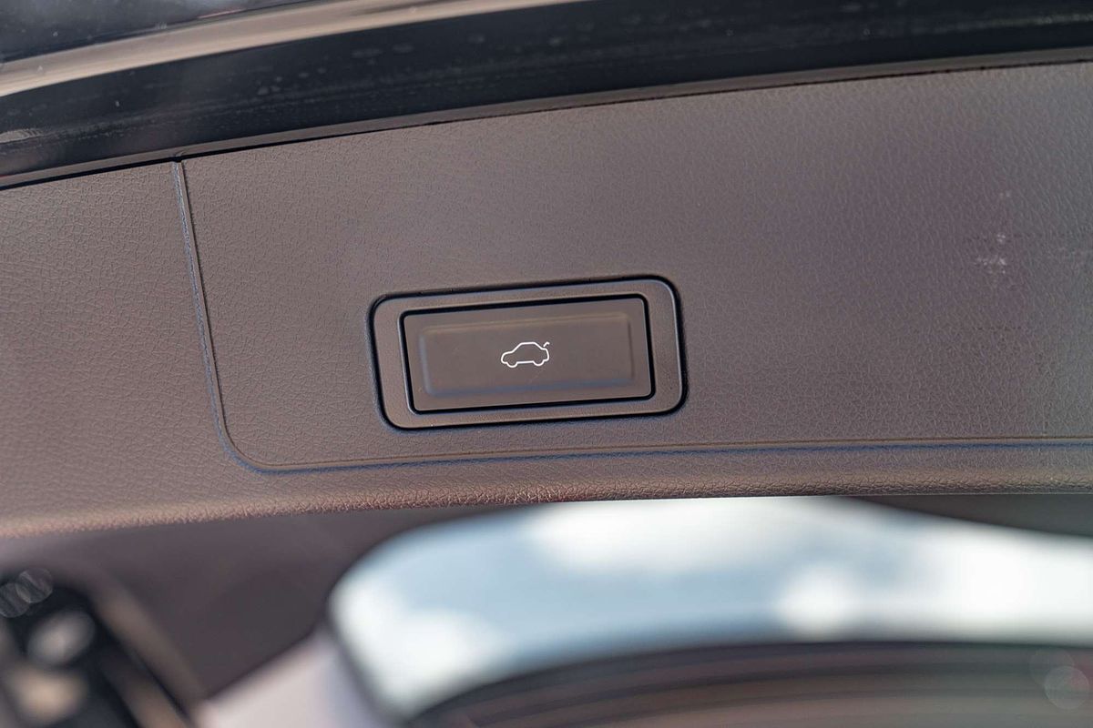 2025 Chery Tiggo 8 Super Hybrid Ultimate T31