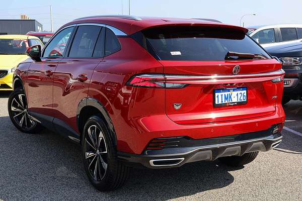 2024 MG HS Essence AS33