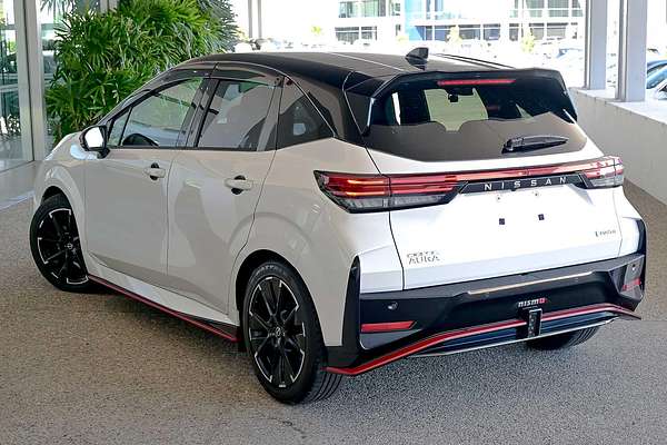 2023 Nissan AURA